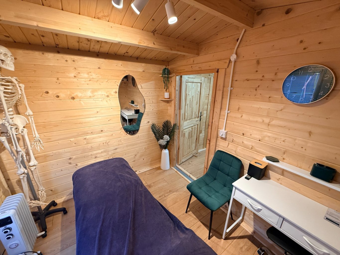 Clinic Room 2